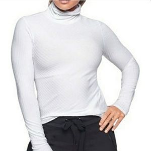 Athleta Essence Ribbed White Turtleneck Shirt Medium